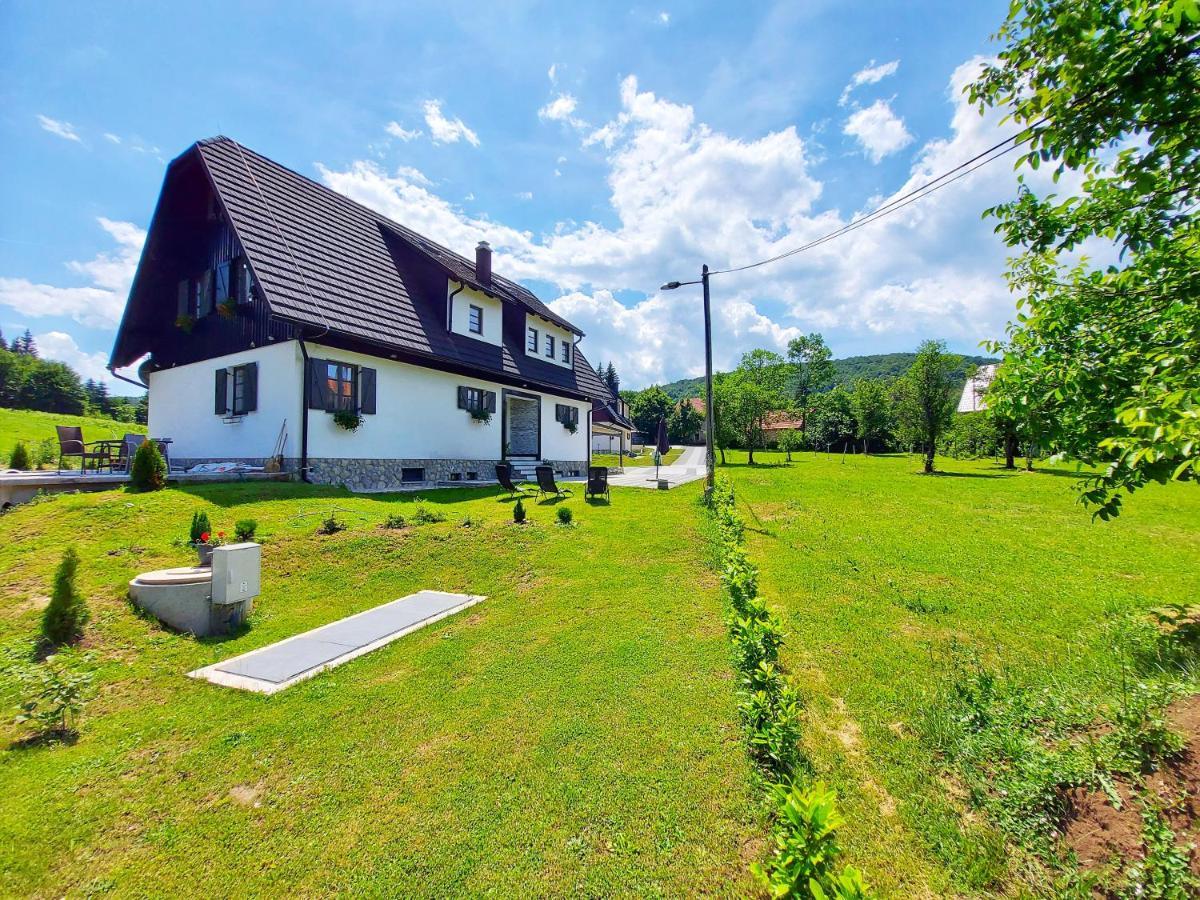 Bed and Breakfast Etno Boutique Plitvička Jezera Esterno foto